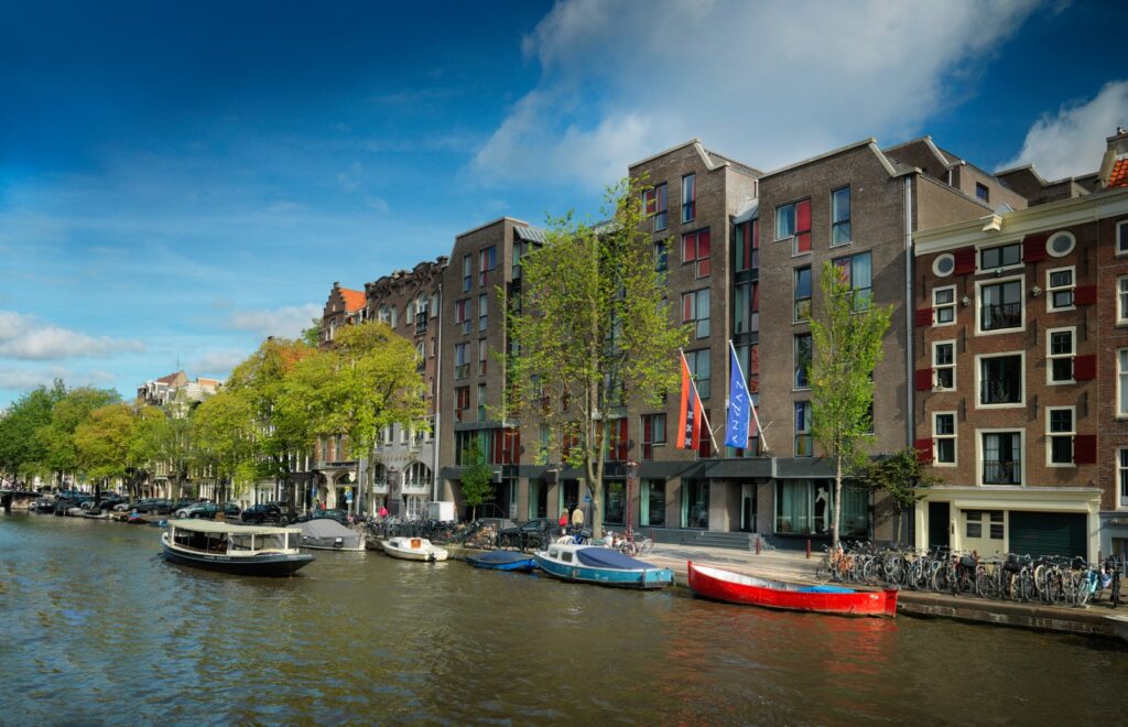Andaz Amsterdam Hotel Voorzijde