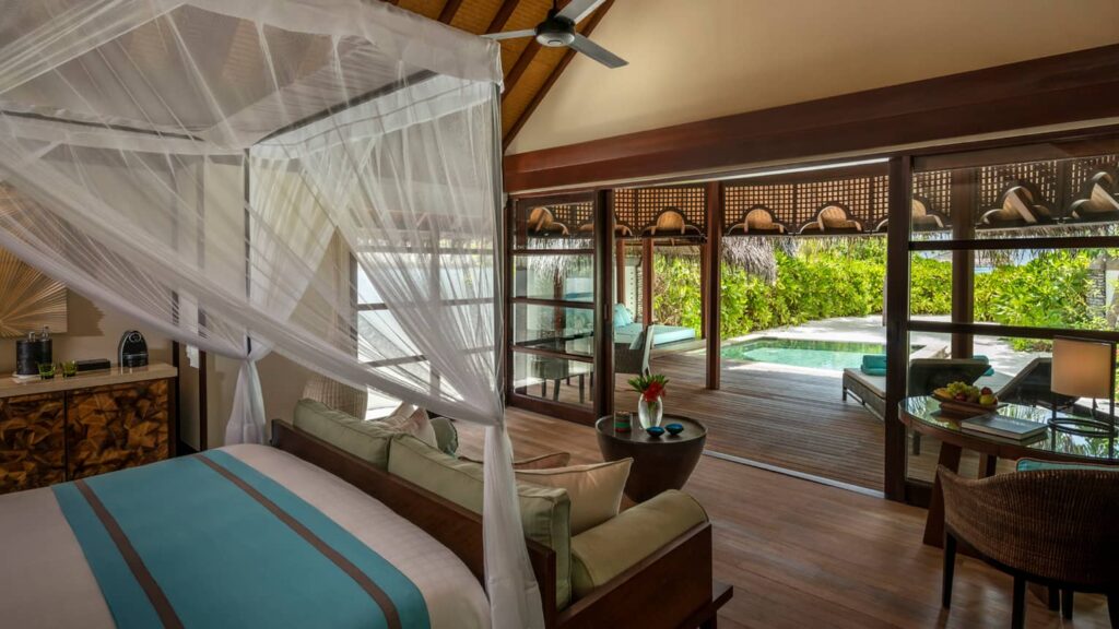 Four Seasons Resort Malediven in der Kuda Huraa Villa