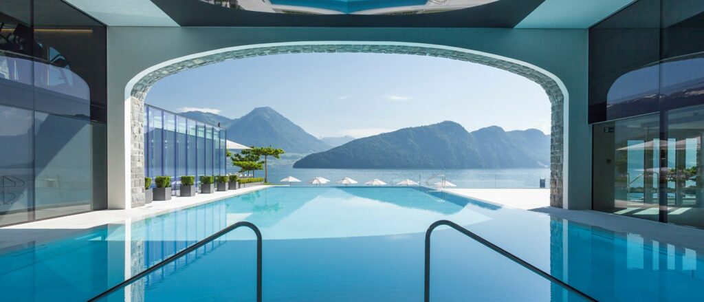 Park Hotel Vitznau Infinity-Pool