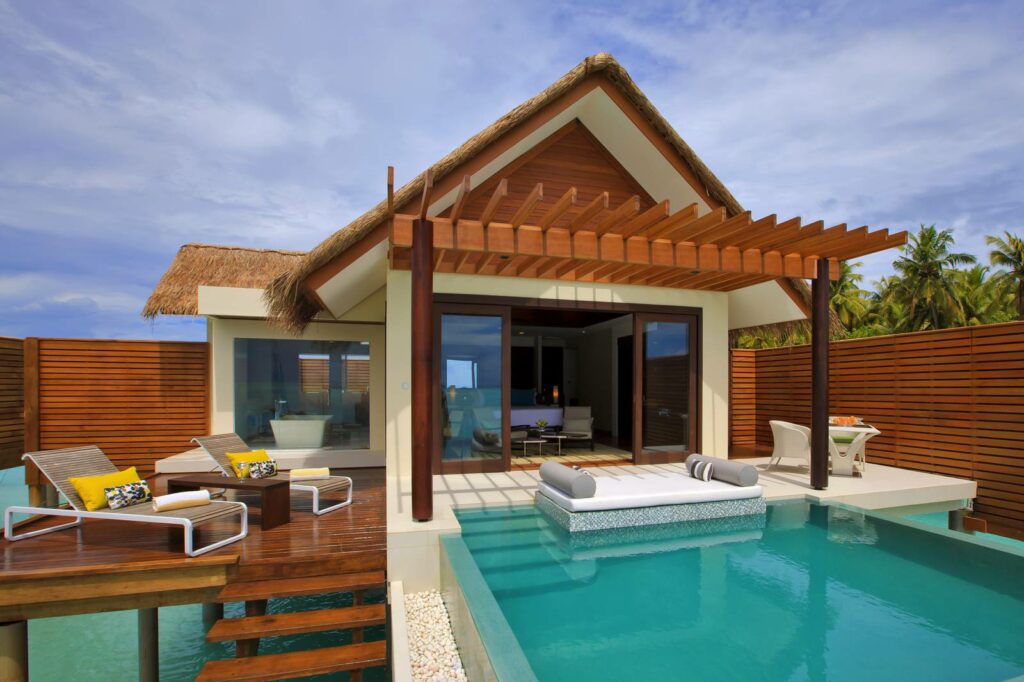 Per Aquum Niyama Maldives Resort Suite con piscina en la playa