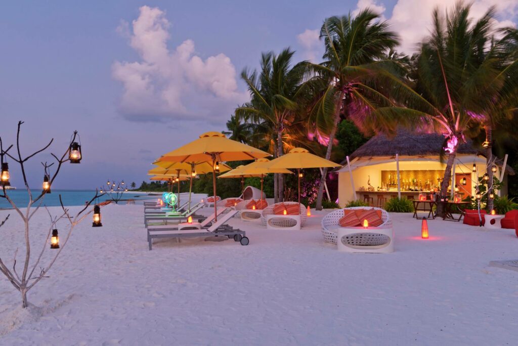 Por Aquum Niyama Maldives Resort Duna Beach Bar
