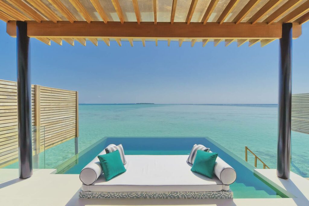Per Aquum Niyama Maldives Resort Water Studio Pool