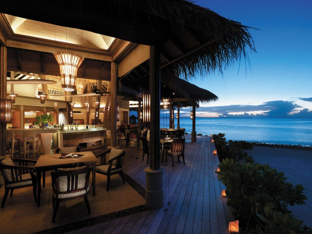 Shangri La Villingili Maldives Resort Fasha Lounge